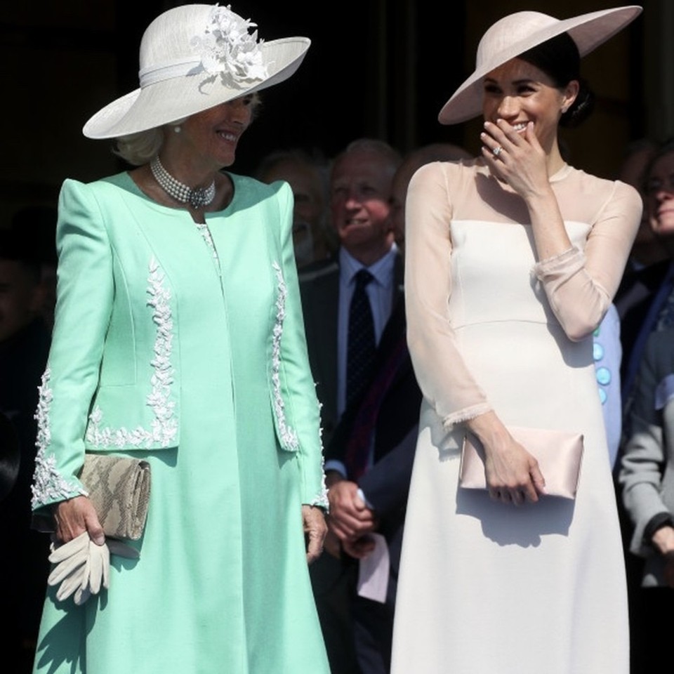 O primeiro look de Meghan Markle como duquesa de Sussex