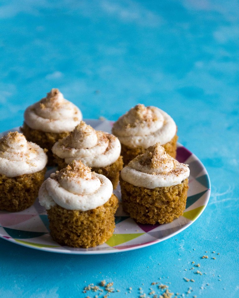 Cupcakes de torradas com canela