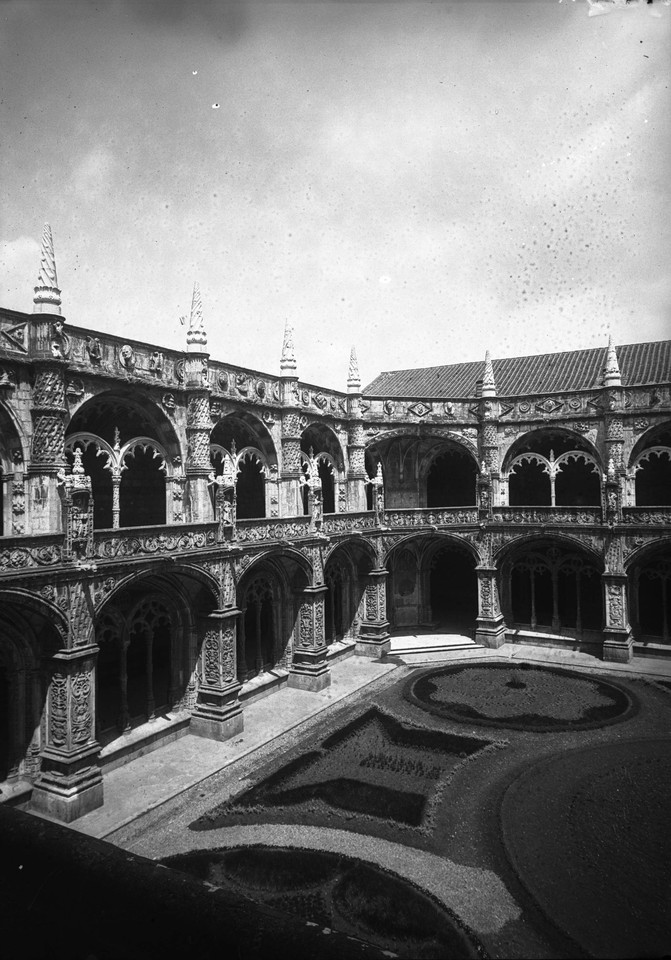 Mosteiro dos Jerónimos, claustro, joshua.jpg