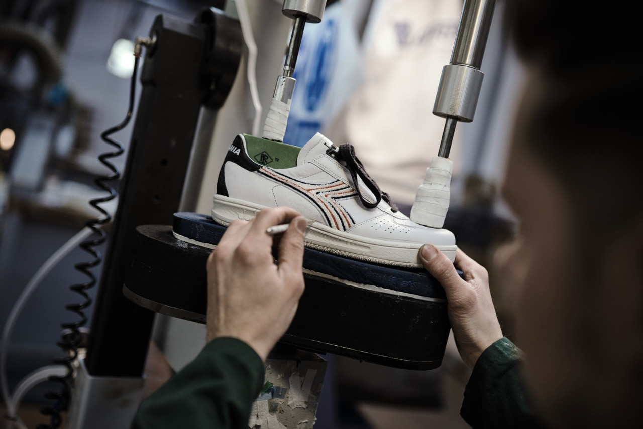 B.ELITE ANTONIA X DIADORA HERITAGE PVP 250EUROS_3.