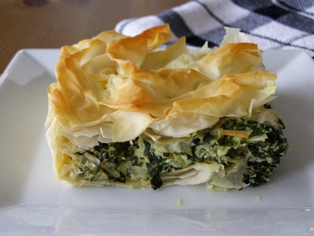 Spanakopita - slice.jpg