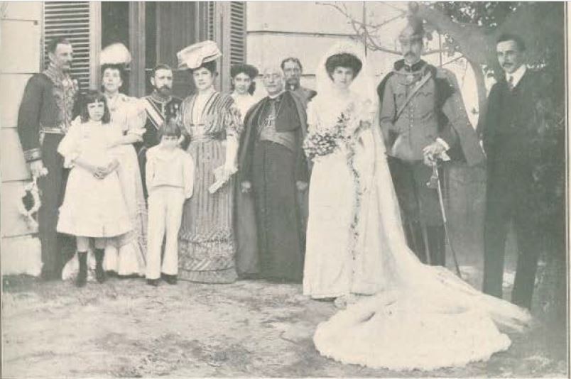 constantino deynos2.JPG constantino deynos2.JPG