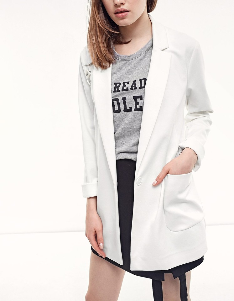 blazer com pins branco.jpg