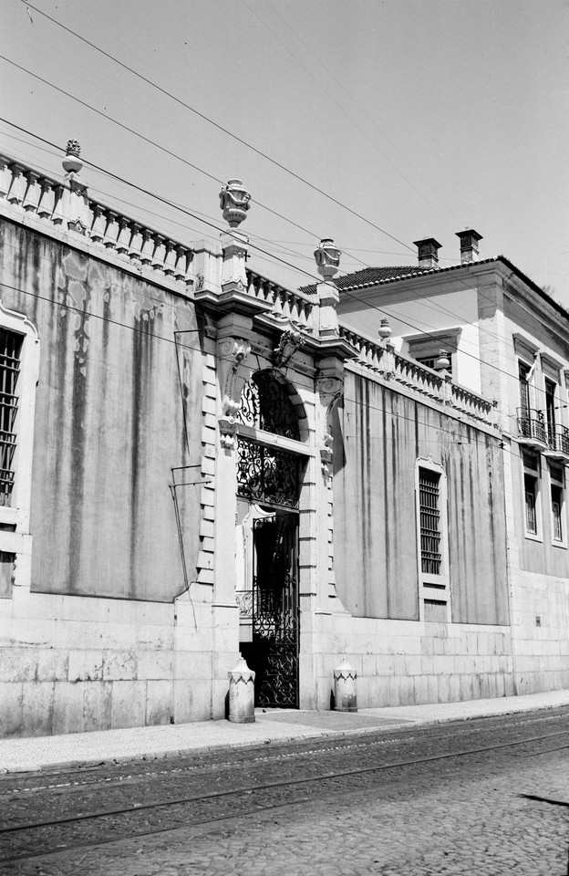 Palácio da Mitra, pórtico, 1945, foto de Mário 