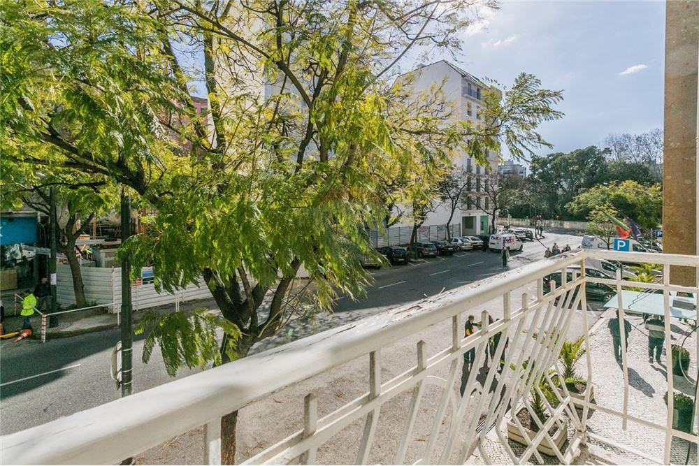 avenidas 12.jpg avenidas 12.jpg