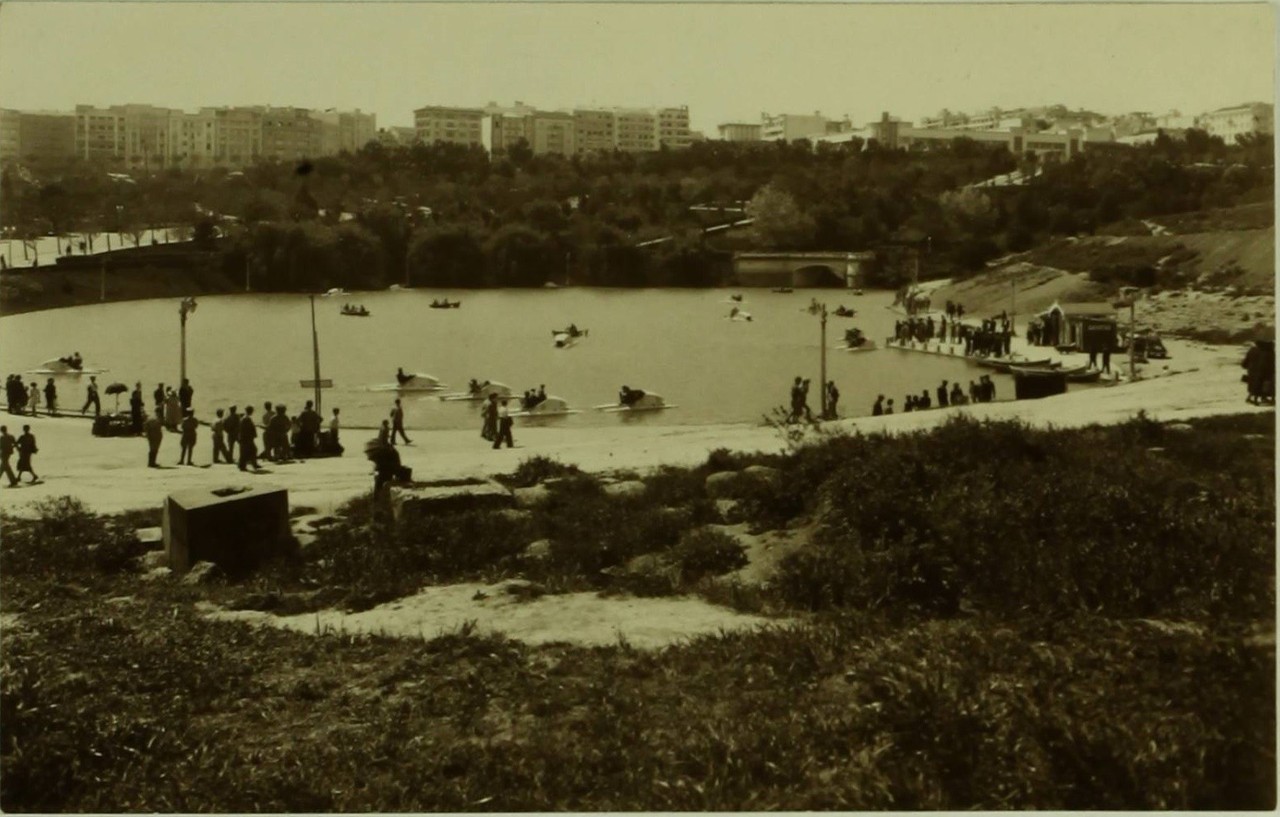 Lago do parque Eduardo VII, 1940, foto da colecç Lago do parque Eduardo VII, 1940, foto da colecç