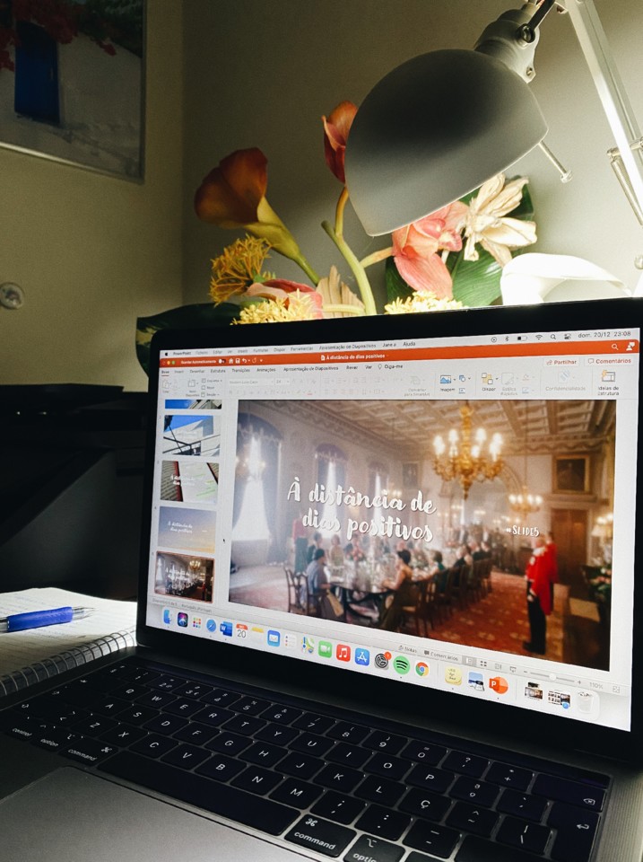 À distância de dias positivos - Slide5.JPG