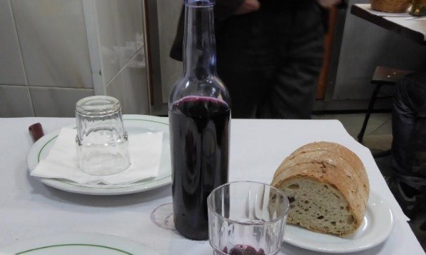 vinho sem rótulo.jpg