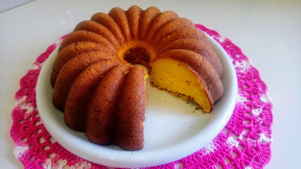 bolo de laranja e iogurte.jpg
