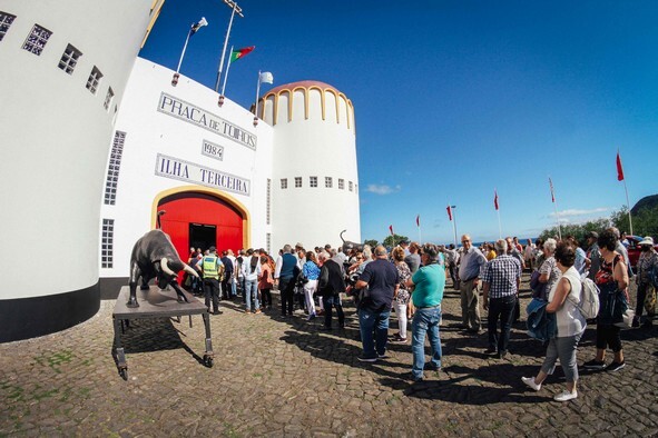 1-Ambiente à entrada da Praça.jpg
