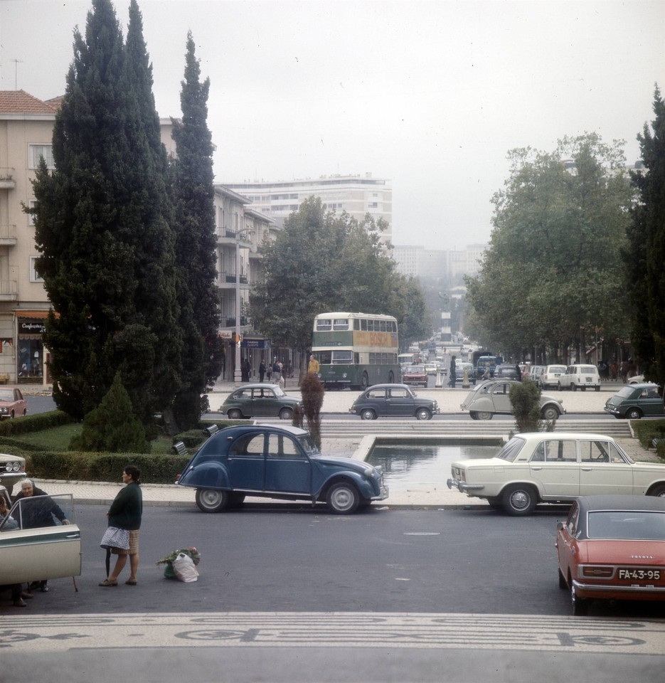 Largo Frei Heitor Pinto, Alvalade (Av. de Roma)