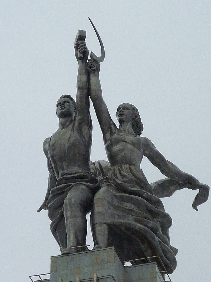 Estátua Vera Mukhina3 Estátua Vera Mukhina3