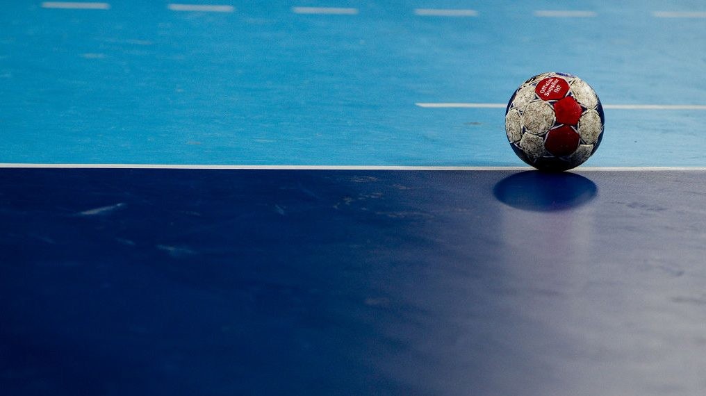 A bola é a mesma, o resto é... muito diferente