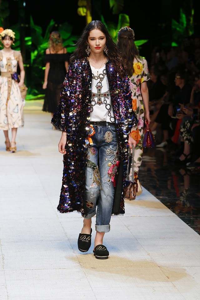 dolce-gabbana-spring-summer-2017-ss17-rtw-25-sequi