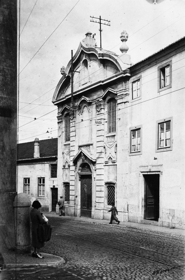 Igreja do antigo convento de Santa Apolónia.jpg
