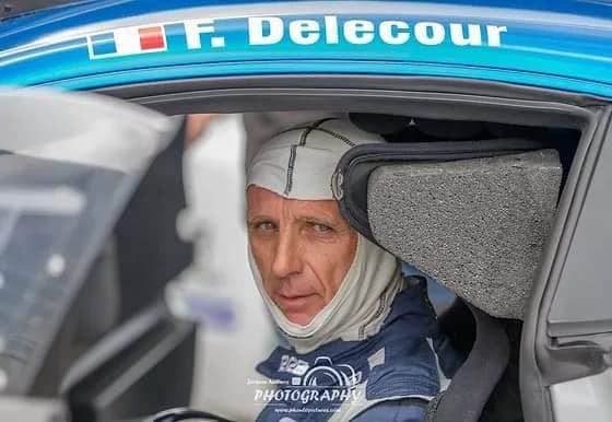 auto nostalgia 8 Delecour 1.jpg