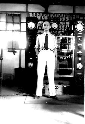 Emissor onda curta radiotelegrafia 1945