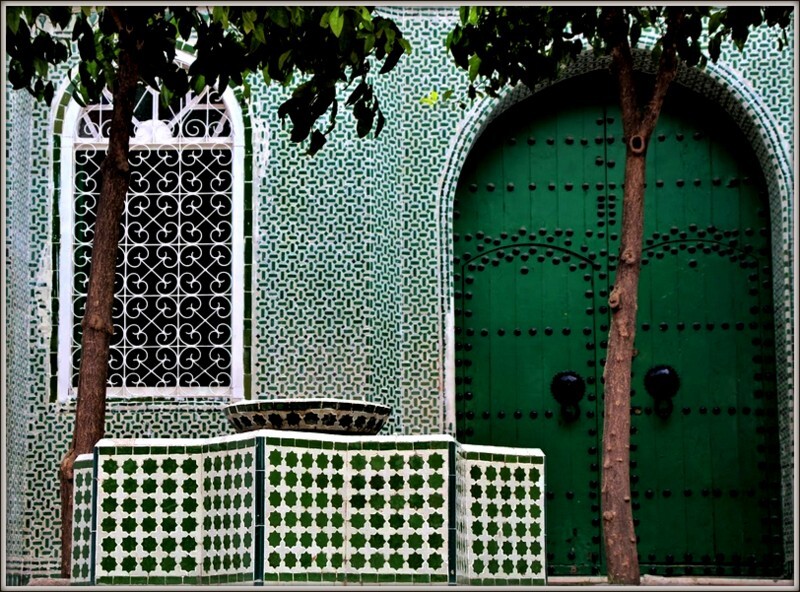 IMG_0132porta em azulezo porta.jpg