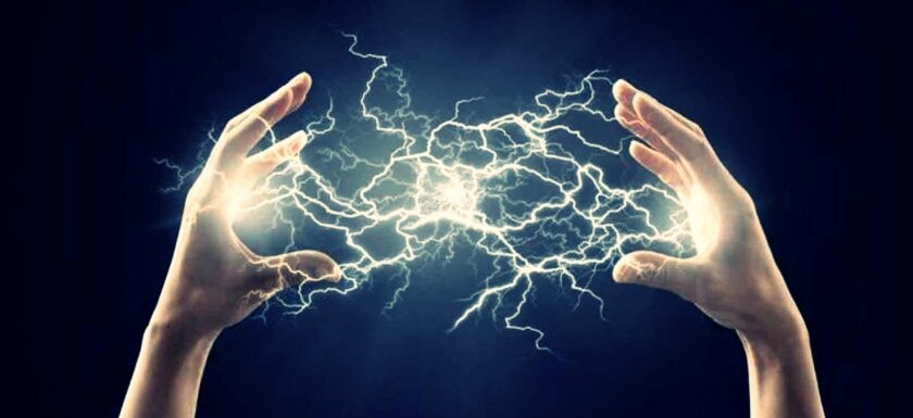 electrichands-840x385.jpg