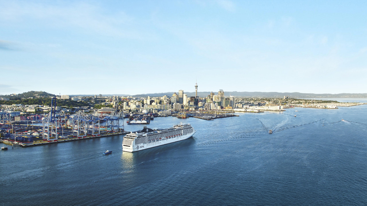 MSC Magnifica 19019147.jpg