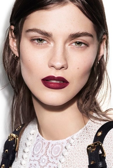 burberry-maquilhagem-primavera-verao-2016.jpg burberry-maquilhagem-primavera-verao-2016.jpg
