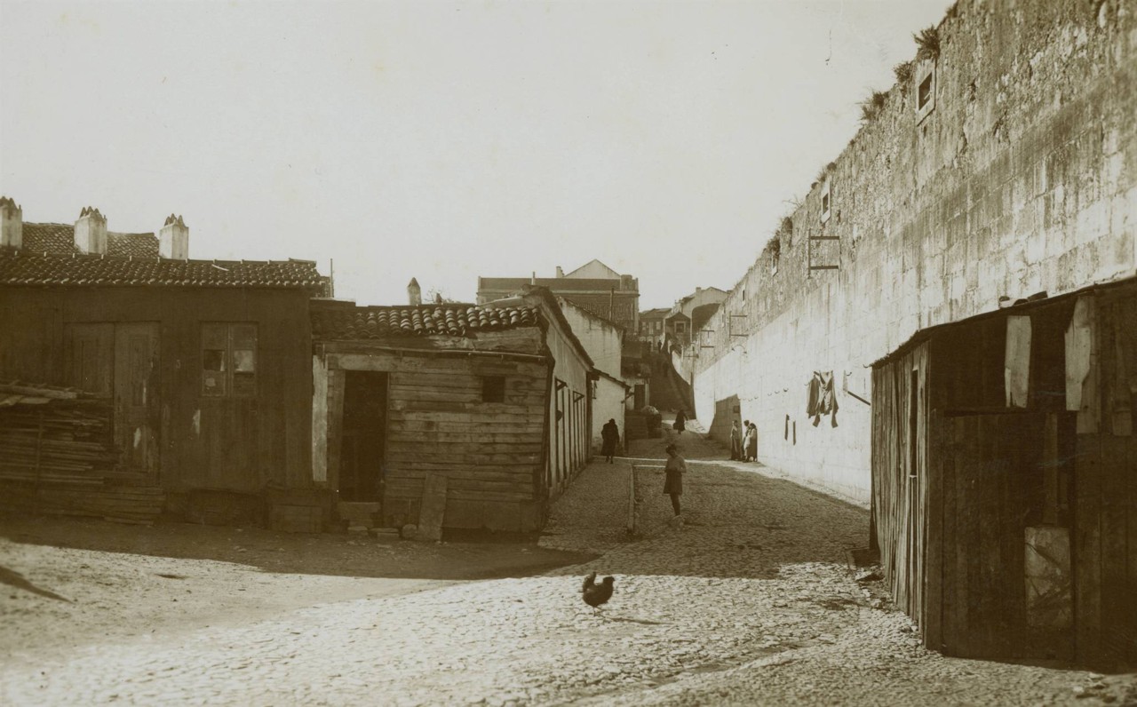 Pátio do Biaggi, às Amoreiras, sd, foto de Eduar Pátio do Biaggi, às Amoreiras, sd, foto de Eduar