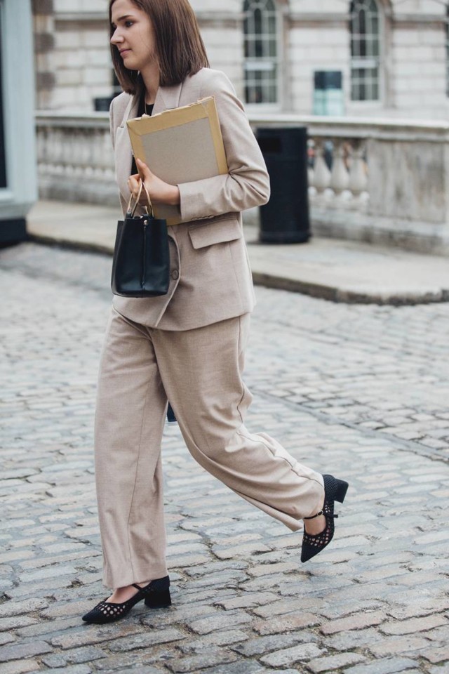 00022londonss19-vogueint-15sep18-jonathandanielpry