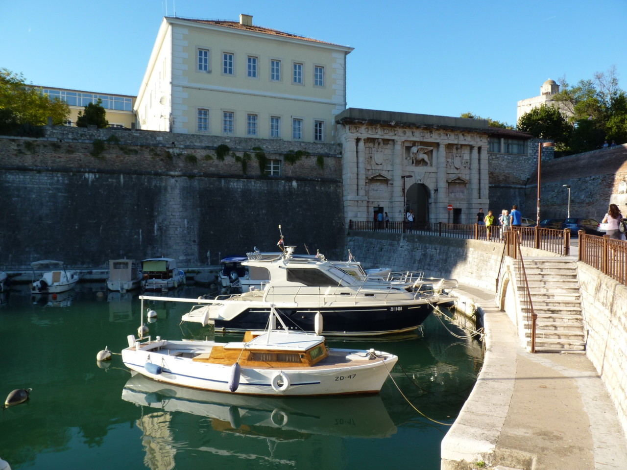 Zadar - Porta da Terra (1).JPG
