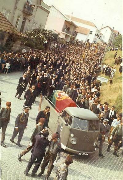 Funeral-AOS-3___974611A5-1DDE-4806-A184-FF518B97AC