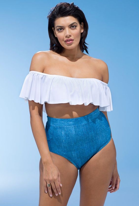 As roupas de banho que as gordinhas (e não só) devem usar para disfarçar o que quiserem - Moda & Style As roupas de banho que as gordinhas (e não só) devem usar para disfarçar o que quiserem - Moda & Style