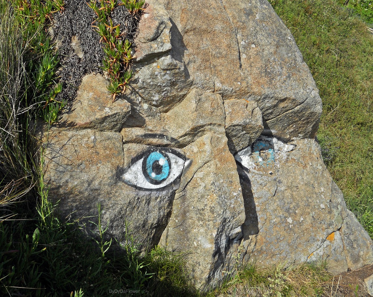 Velho de olhar cansado