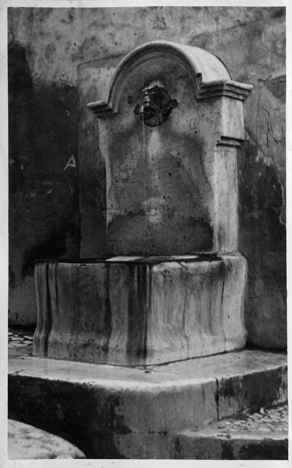 Chafariz da Travessa do Sebeiro.jpg Chafariz da Travessa do Sebeiro.jpg