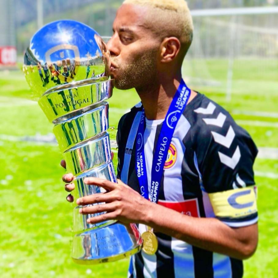 32471004_2008692669218605_7447089329777672192_n.jp