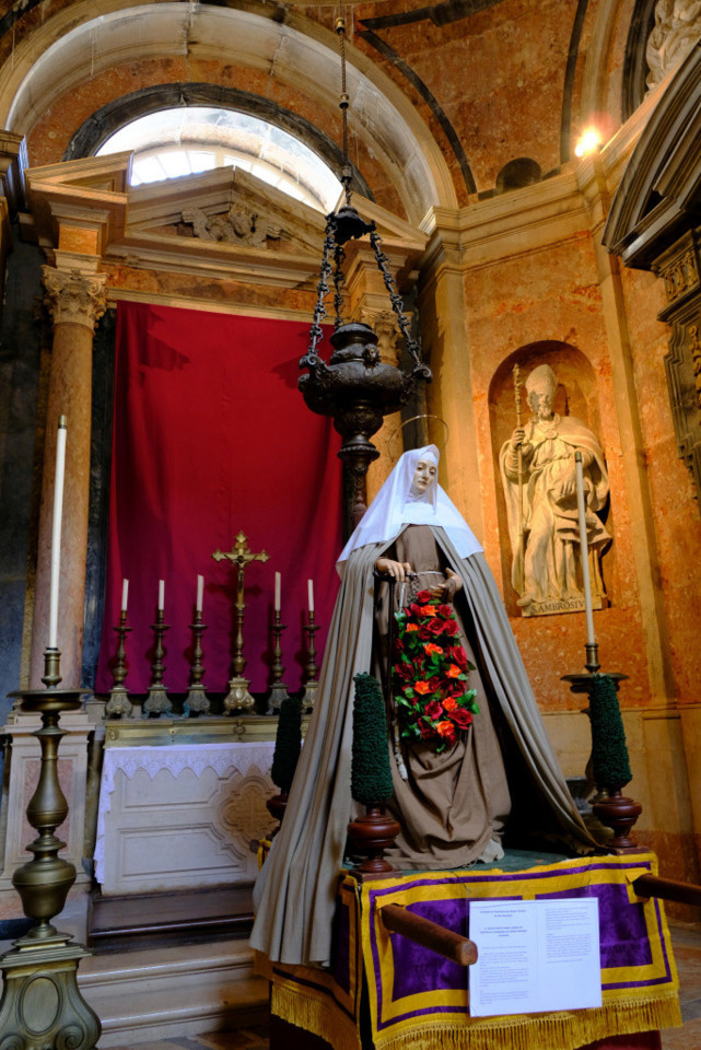 DSCF1050.jpg DSCF1050.jpg