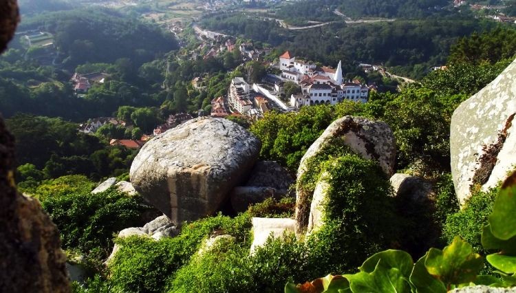 Sintra-castle.jpg