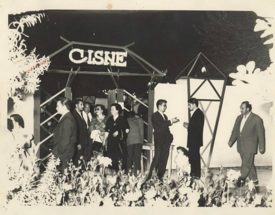 1385995_595910263777864_2069196851_n.jpg 1385995_595910263777864_2069196851_n.jpg