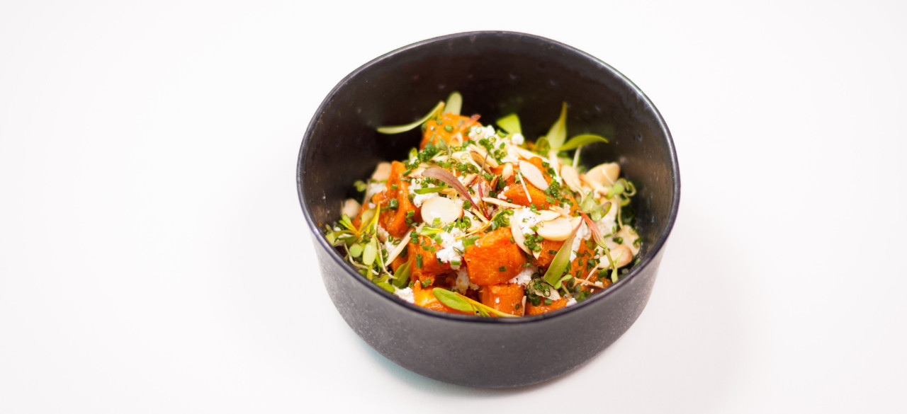 Astória_Salada de Abóbora assada com requeijão @Carlos Teixeira