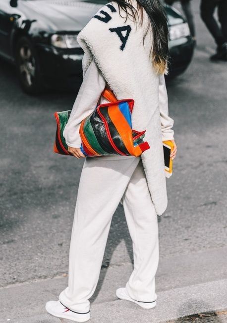 b27923b80d2a87ef268b90abfb7cc113.jpg b27923b80d2a87ef268b90abfb7cc113.jpg