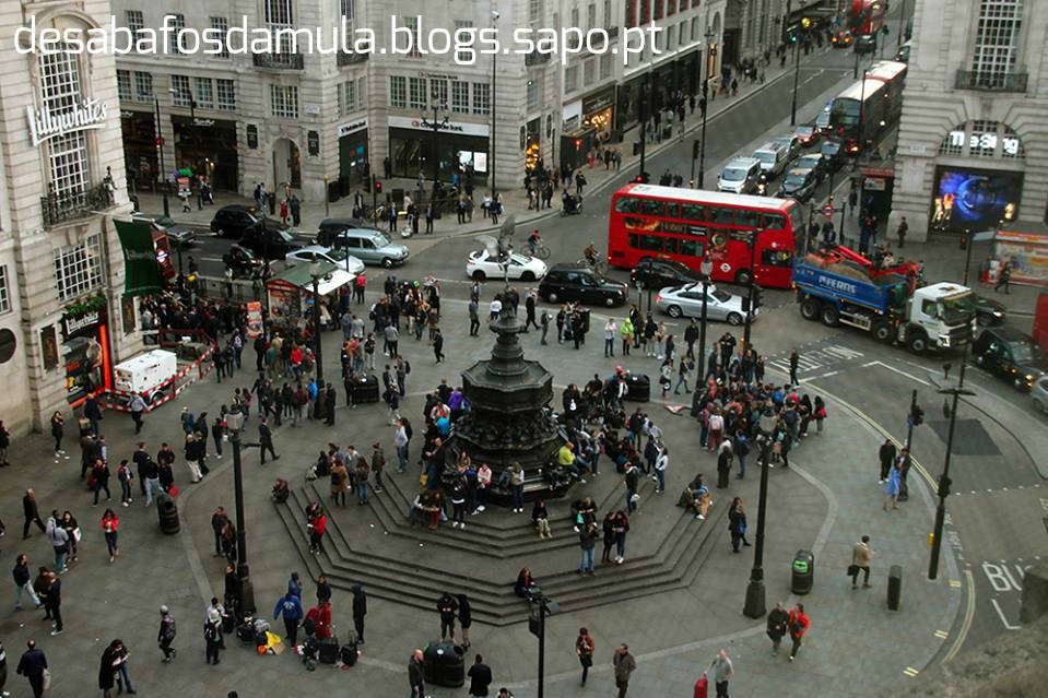 Piccadilly vista do Ripleys.jpg