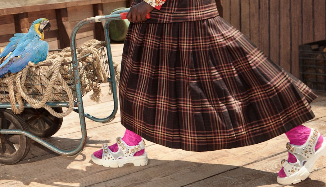 https_%2F%2Fhypebeast.com%2Fimage%2F2018%2F09%2Fgu