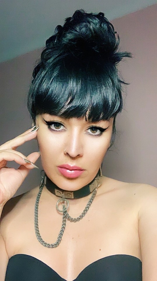 caroline 2.jpg caroline 2.jpg