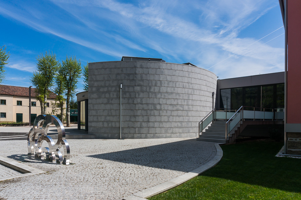 DSC02049.jpg DSC02049.jpg