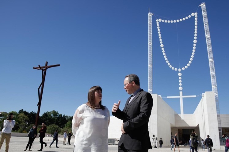 Terço-de-Joana-Vasconcelos-em-Fátima_6.jpg