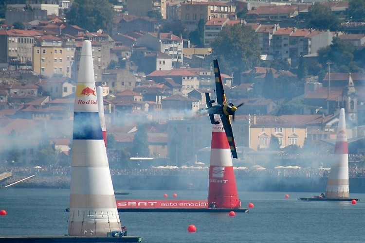red-bull-air-race-2017-no-porto.jpg