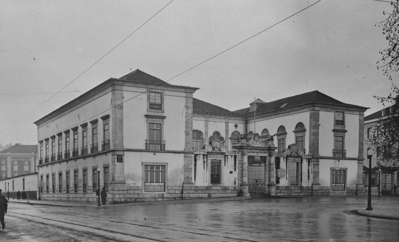 Palácio Galveias, Lisboa (A. Salgado, 1945)