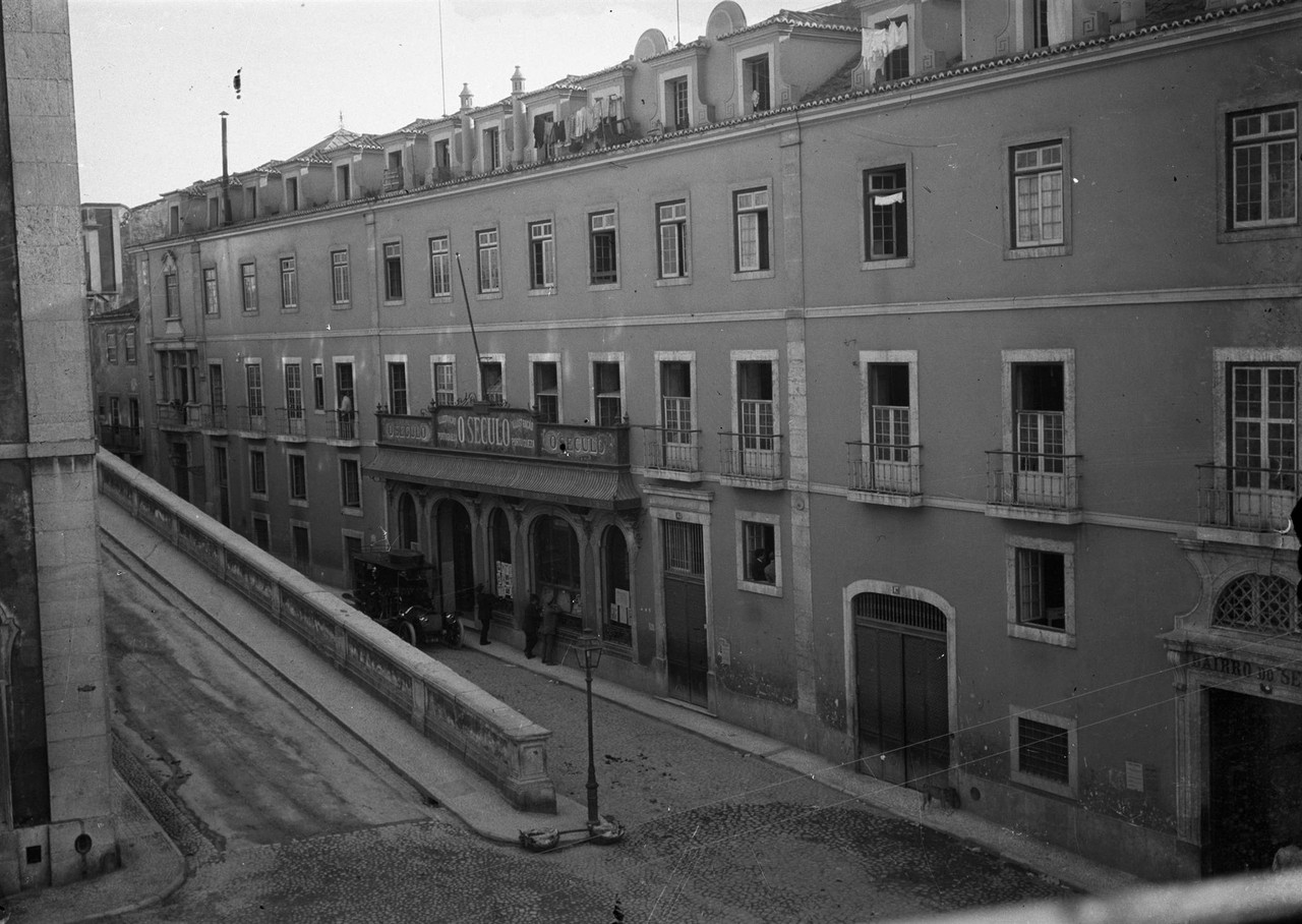 Jornal O Século, 1905, foto de Joshua Benoliel, i Jornal O Século, 1905, foto de Joshua Benoliel, i