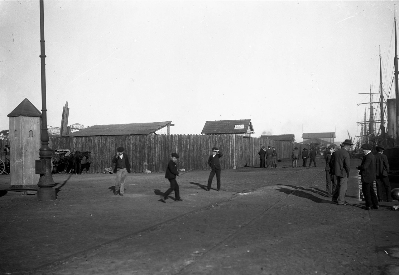 Doca de Alcântara, post 1890, foto de Legado Seix