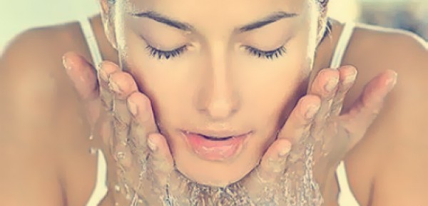 cuidados do rosto com serum.jpg