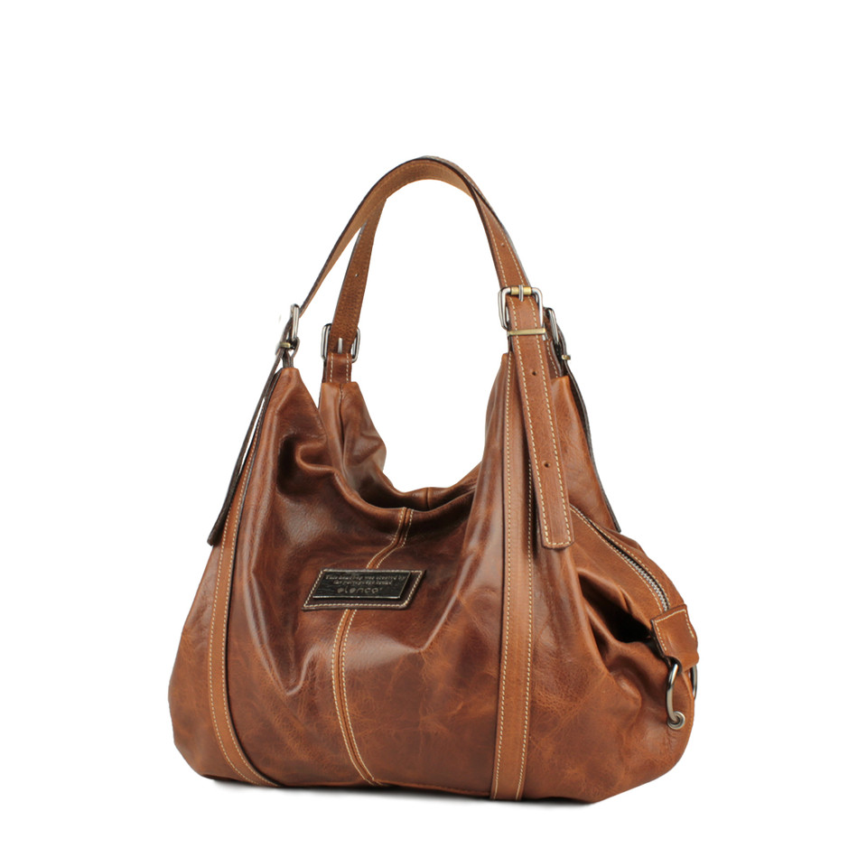 elenco-coleçao-malas-primavera-verao-2016 (7).jpg