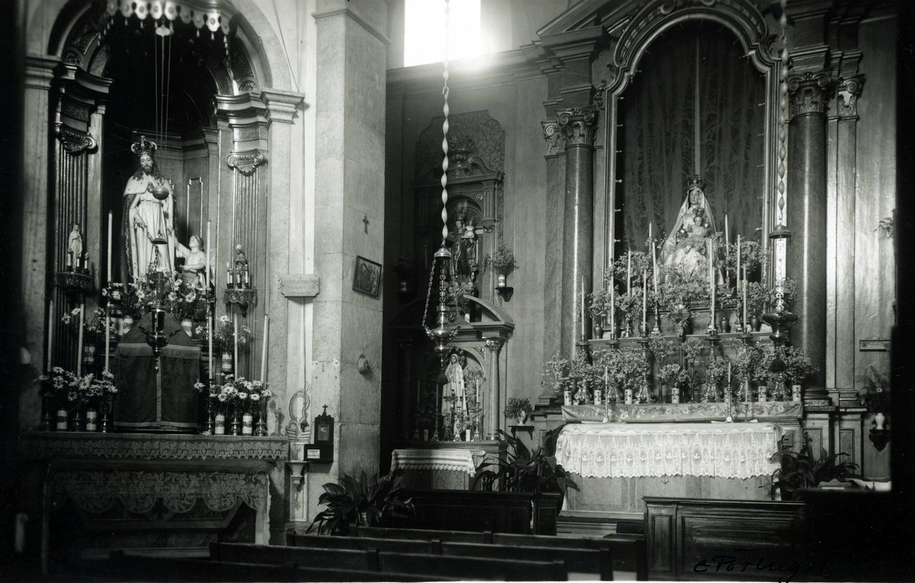 Ermida de Nossa Senhora de Monserrate, altar.jpg Ermida de Nossa Senhora de Monserrate, altar.jpg